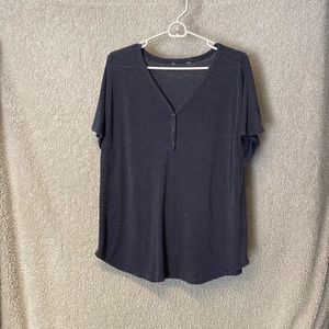 Dark blue short sleeve tee with working buttons